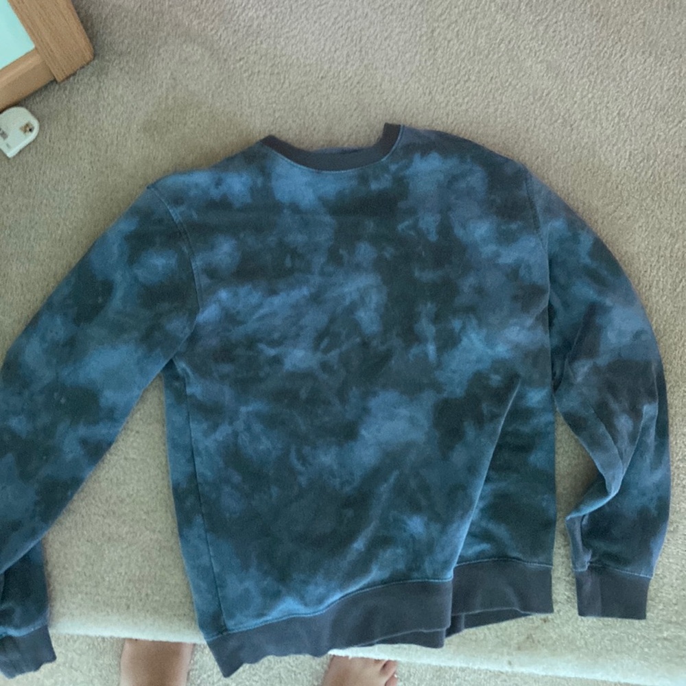crewneck sweater